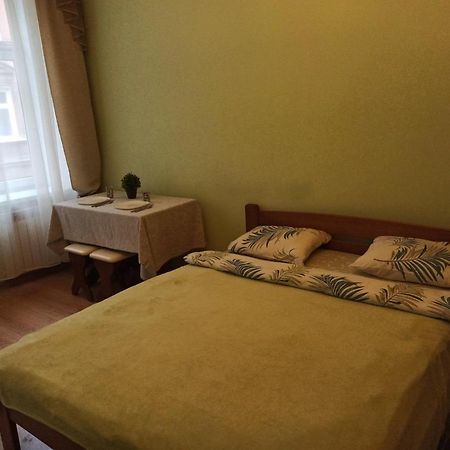 Smart Yellow Apartment-15 Хв Від Жд Вокзалу Lviv Extérieur photo