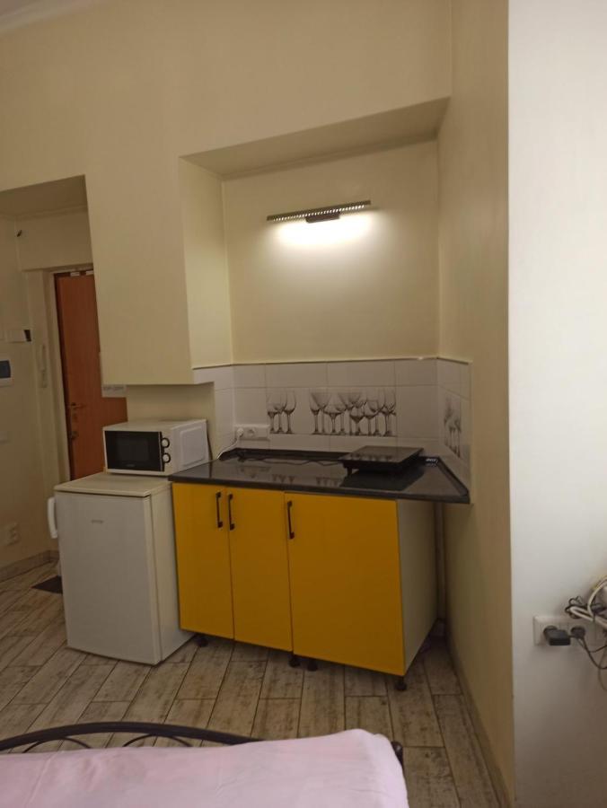 Smart Yellow Apartment-15 Хв Від Жд Вокзалу Lviv Extérieur photo