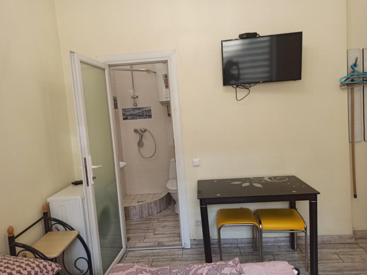 Smart Yellow Apartment-15 Хв Від Жд Вокзалу Lviv Extérieur photo